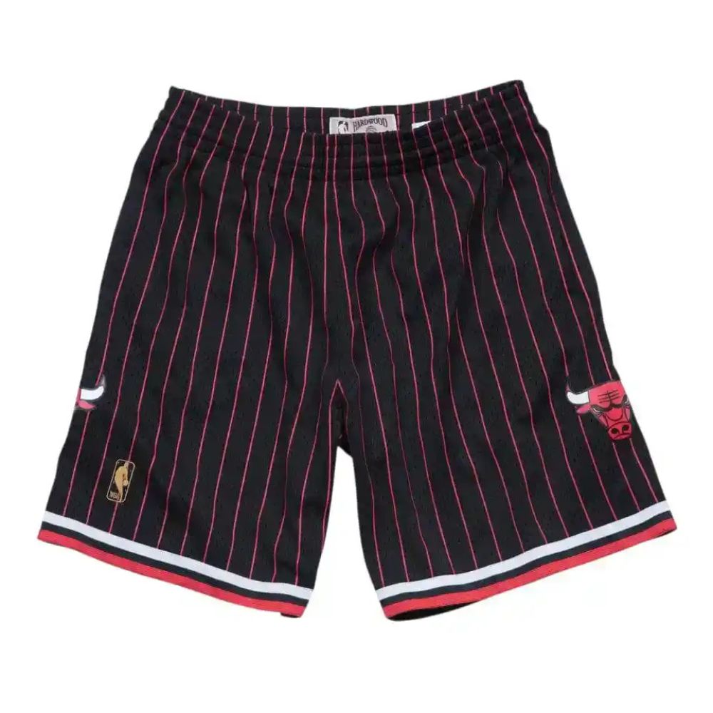 Chicago Bulls 1996-97 Black Alternate Swingman Shorts - Mitchell & Ness